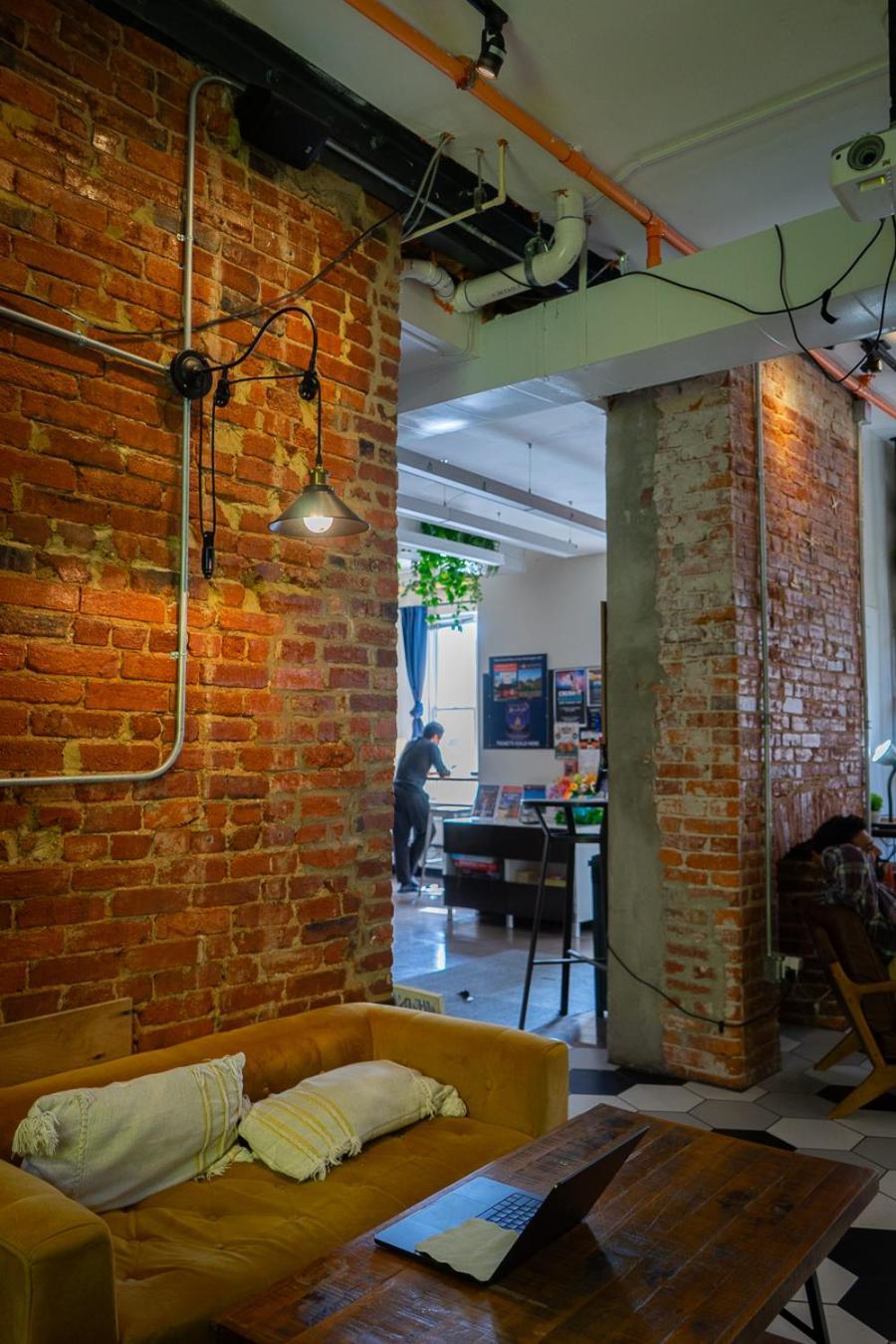 U Street Capsule Hostel Вашингтон Екстериор снимка